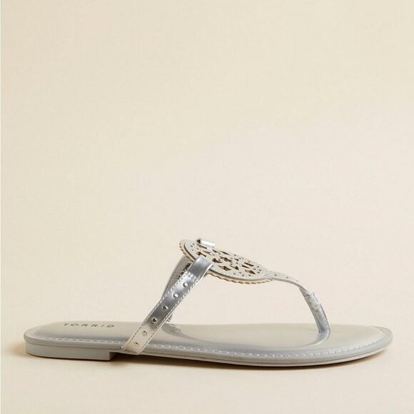 BOGO NWT Silver stud Medallion T Strap Jelly Sandals Mules Slides Flats SlipOn - Picture 2 of 4